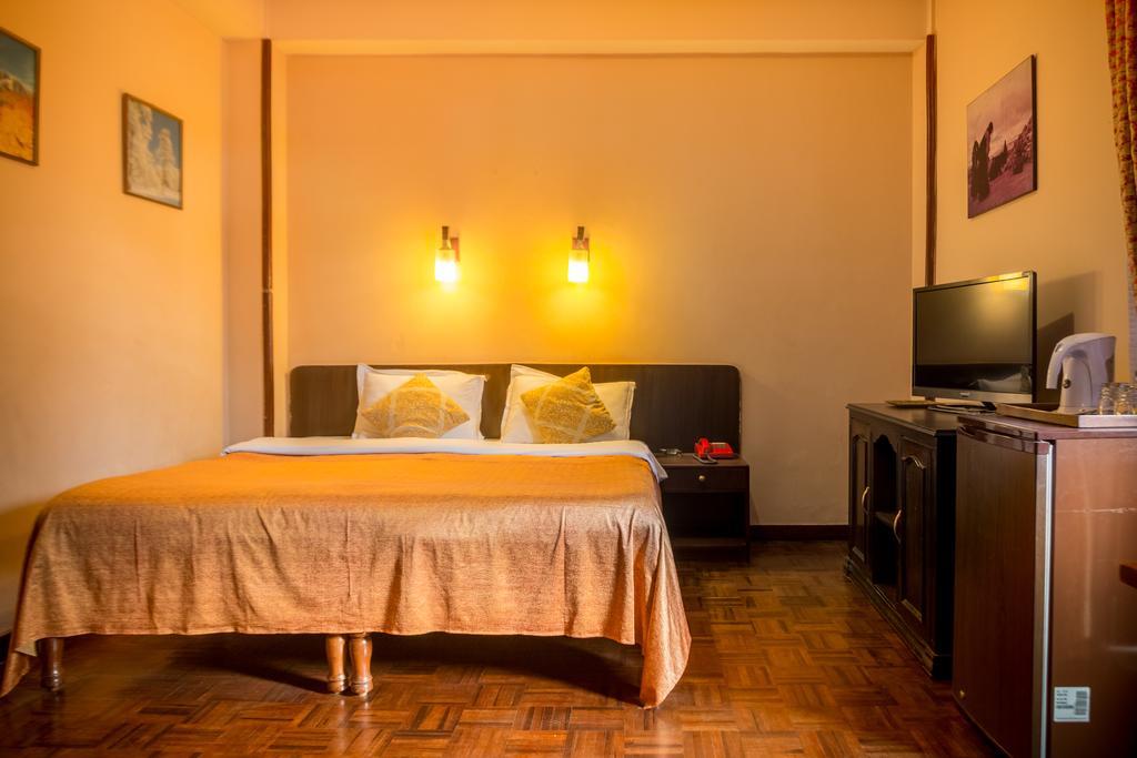 Hotel Excelsior Kathmandu Exterior photo